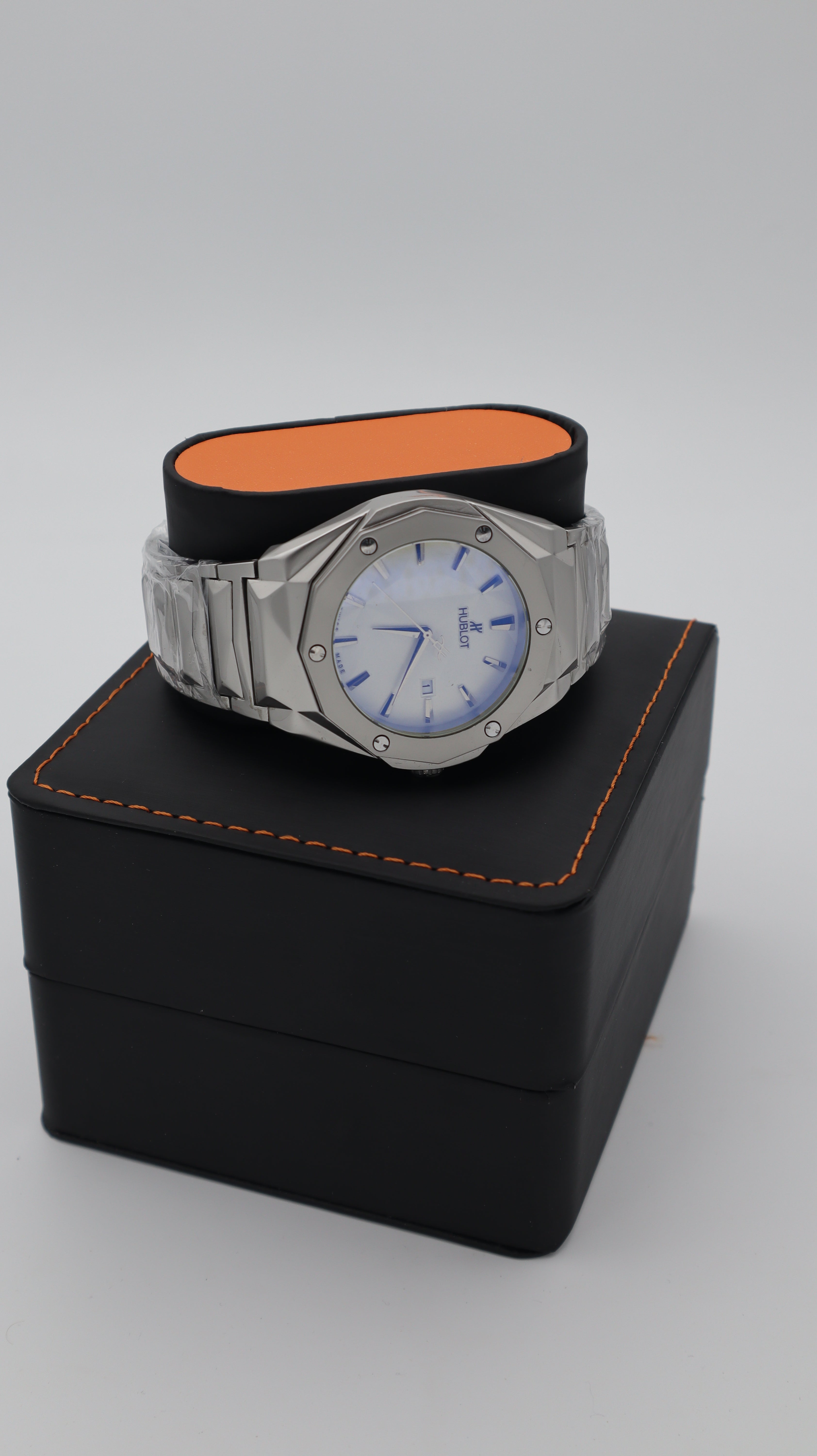 HUBLOT CLASSIC FUSION AVEC BOITE