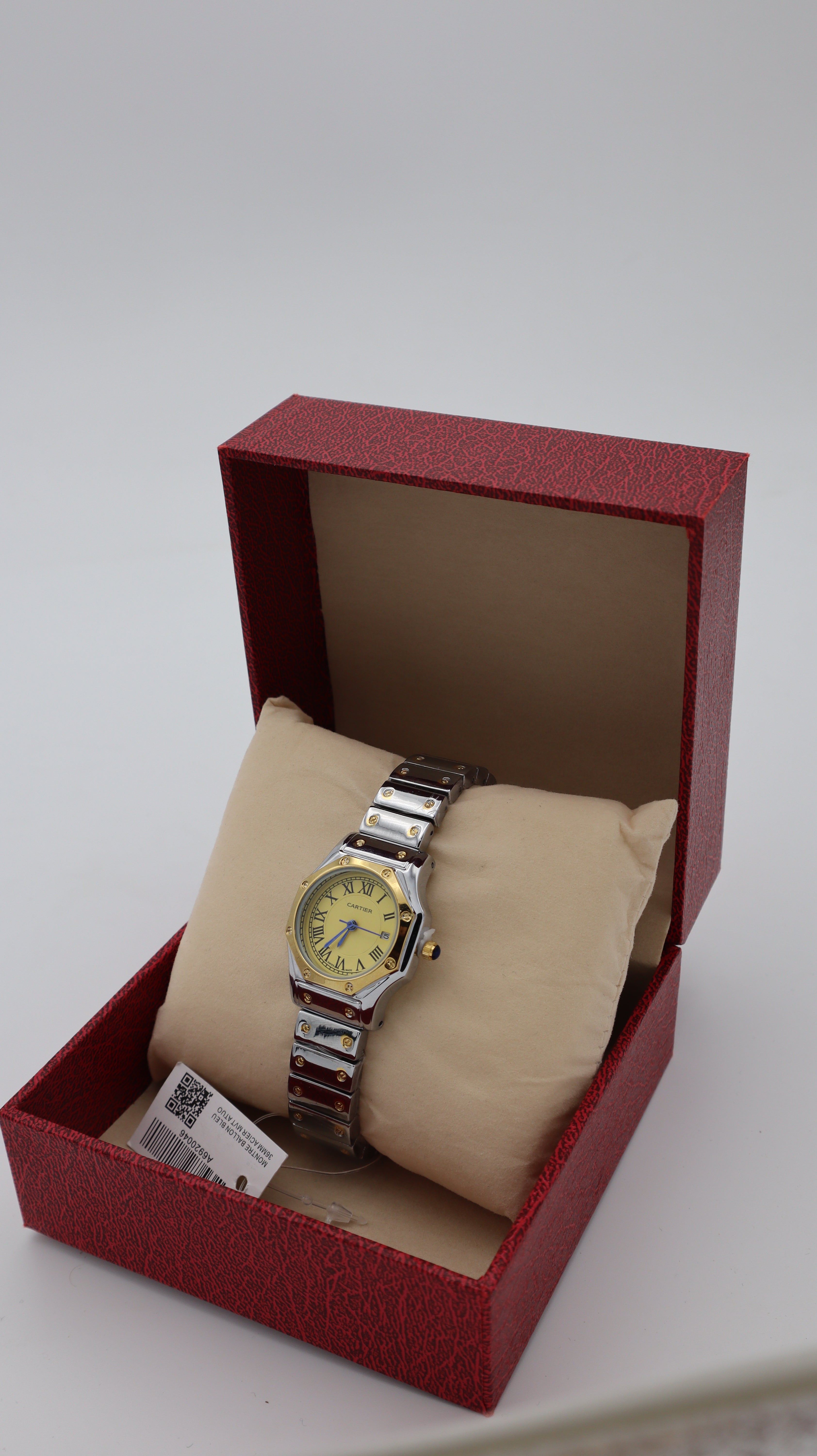 CARTIER SANTOS GALBEE AVEC BOITE  CARTIER NORMAL